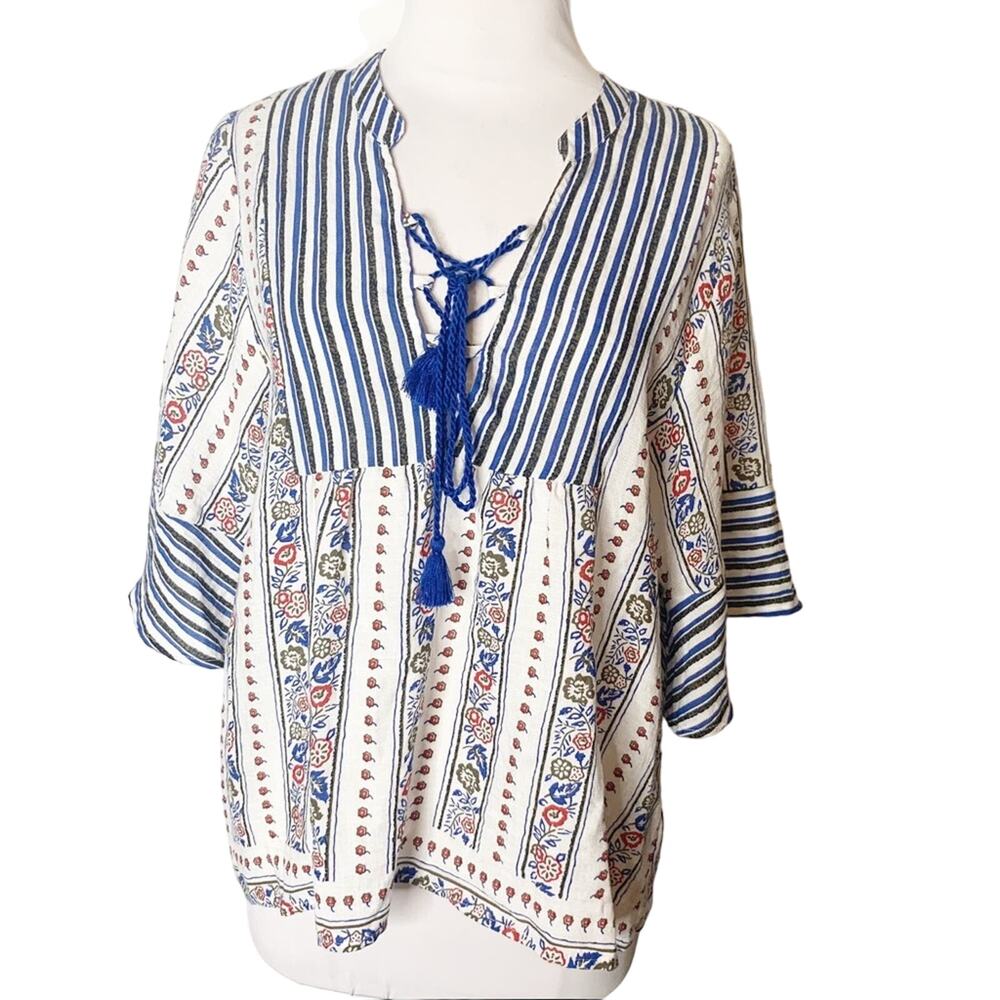 Addie lace up‎ floral boho print peasant top sz L